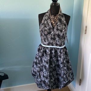 Brand new w tags Maggie London halter dress with bubble skirt 10